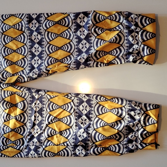 Women's Pants - Picture 2 of 12